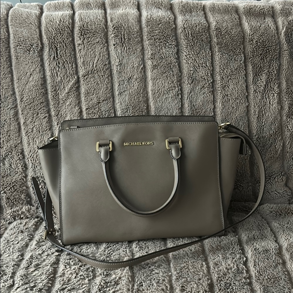 Michael Kors Selma Large Leather Tote